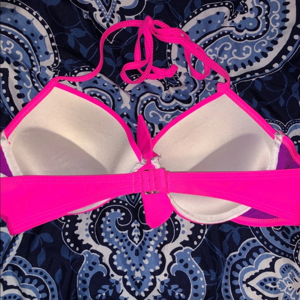 Pink bikini Top - Picture 2 of 3